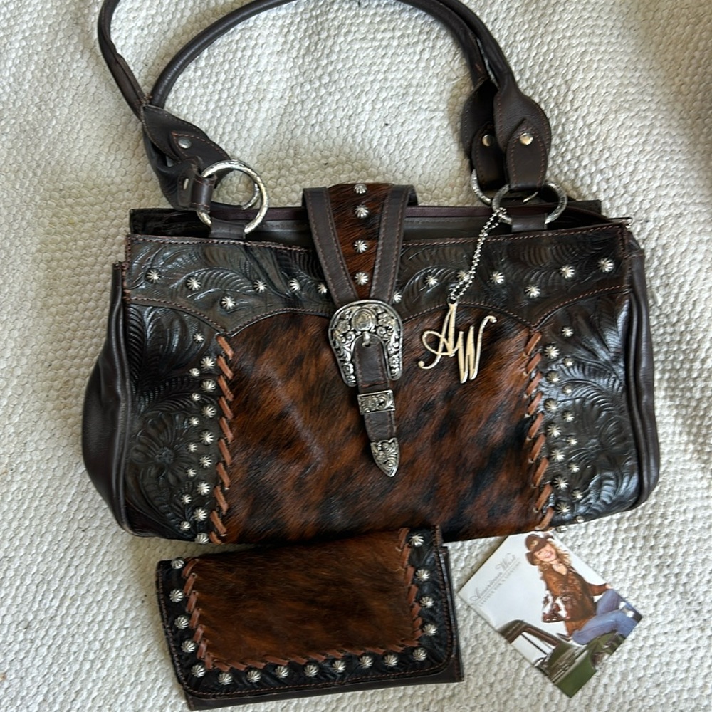 American West Purse & wallet. Genuine embossed  leather & soft  brindle hide